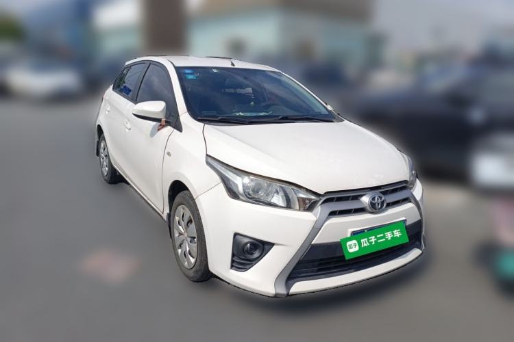 Used Toyota YARiS L Zhi Xuan 2015 1.5E Automatic Charm Edition Front Right 45 Deg