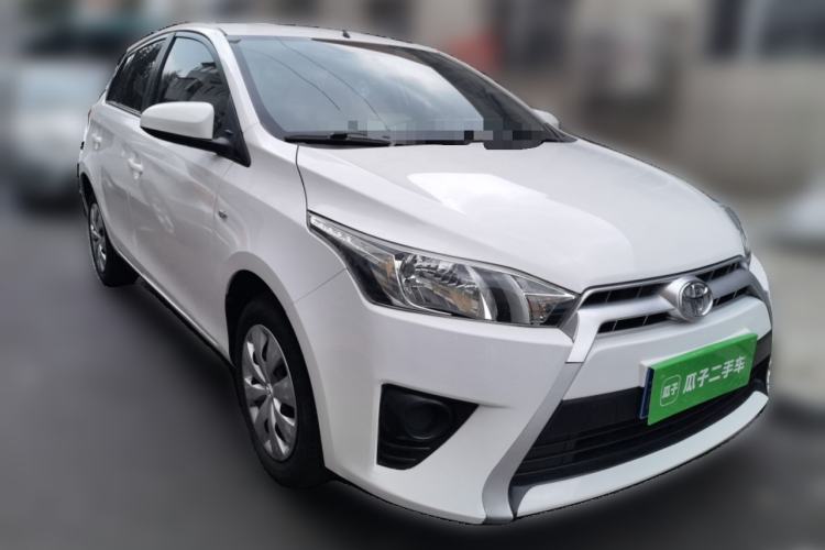 Used Toyota YARiS L Zhi Xuan 2015 1.5E Automatic Charm Edition Front Right 45 Deg