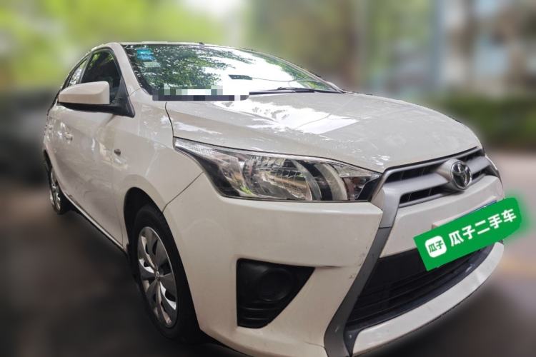 Used Toyota YARiS L Zhi Xuan 2015 1.5E Automatic Charm Edition Front Right 45 Deg