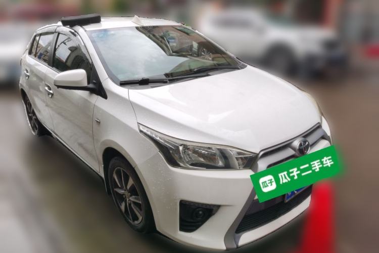 Used Toyota YARiS L Zhi Xuan 2015 1.5E Automatic Charm Edition Front Right 45 Deg