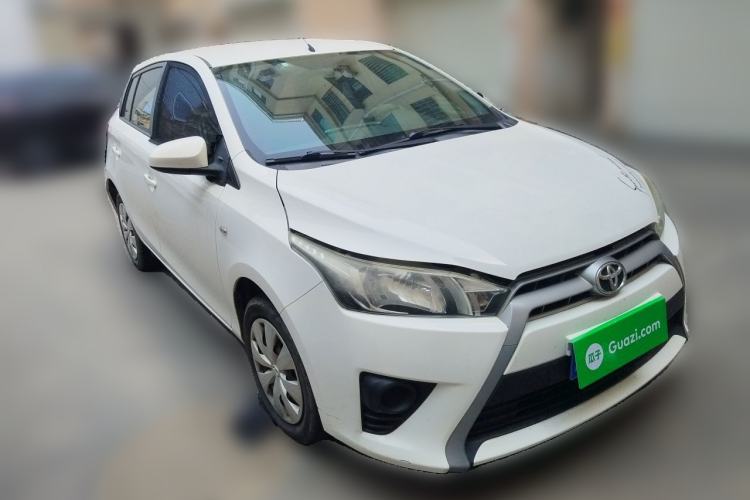 Used Toyota YARiS L Zhi Xuan 2015 1.5E Automatic Charm Edition Front Right 45 Deg