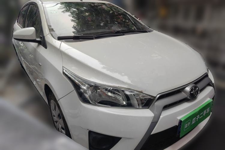 Used Toyota YARiS L Zhi Xuan 2015 1.5E Automatic Charm Edition Front Right 45 Deg