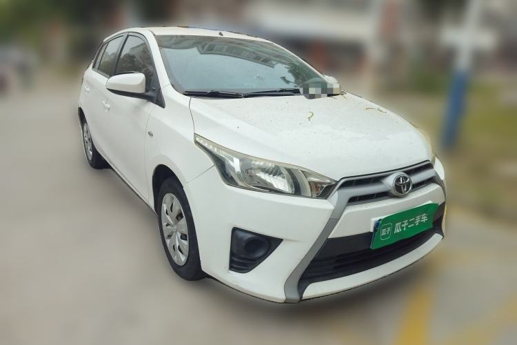 Used Toyota YARiS L Zhi Xuan 2015 1.5E Automatic Charm Edition Front Right 45 Deg