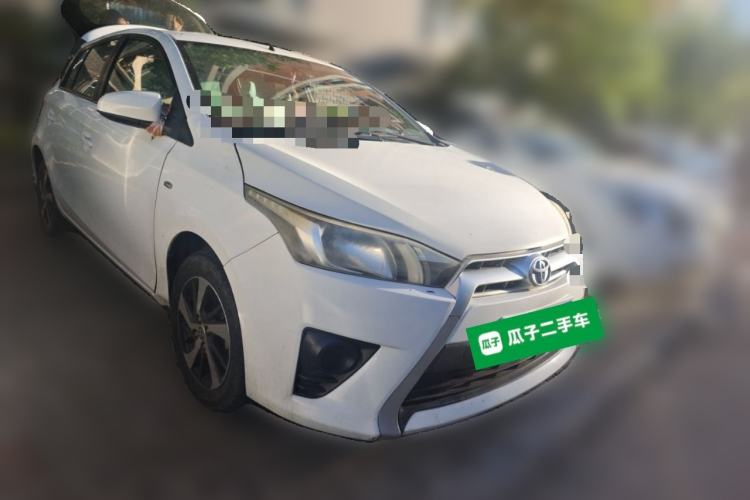 Used Toyota YARiS L Zhi Xuan 2015 1.5E Automatic Charm Edition Front Right 45 Deg