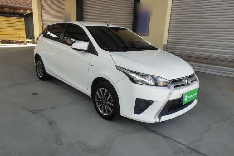 Used Toyota YARiS L Zhi Xuan 2015 1.5E Automatic Charm Edition Front Right 45 Deg