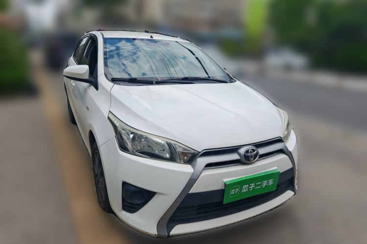 Used Toyota YARiS L Zhi Xuan 2015 1.5E Automatic Charm Edition Front Right 45 Deg