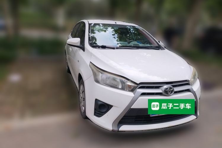 Used Toyota YARiS L Zhi Xuan 2015 1.5E Automatic Charm Edition Front Right 45 Deg