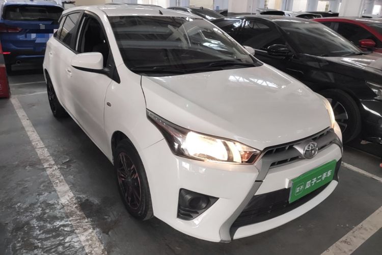 Used Toyota YARiS L Zhi Xuan 2015 1.5E Automatic Charm Edition Front Right 45 Deg