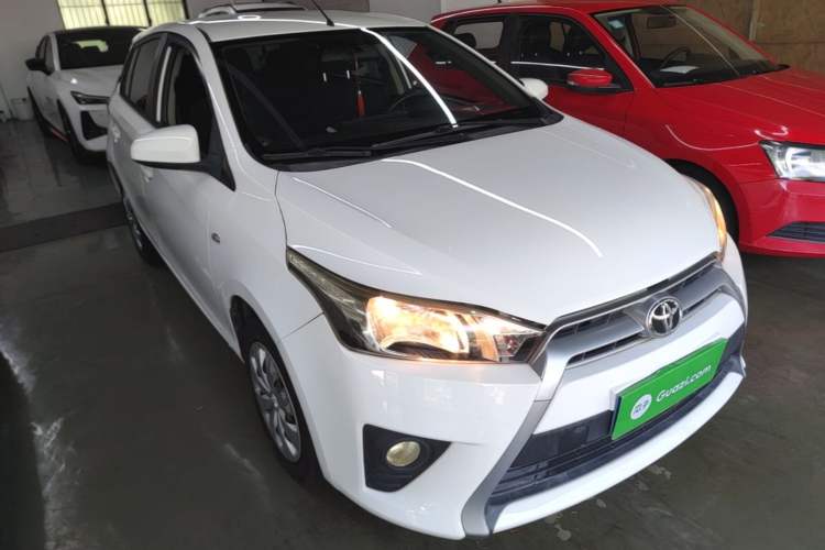 Used Toyota YARiS L Zhi Xuan 2015 1.5E Automatic Charm Edition Front Right 45 Deg