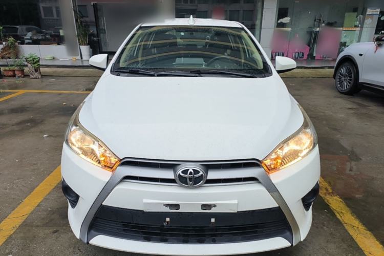 Used Toyota YARiS L Zhi Xuan 2015 1.5E Automatic Charm Edition Front