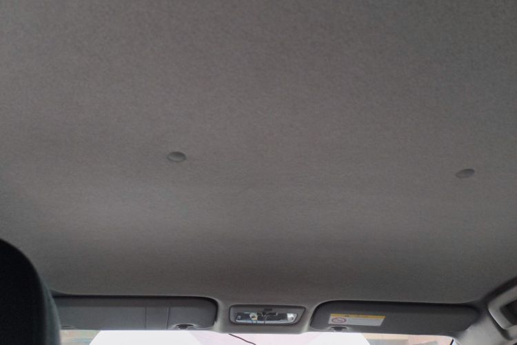 Used Toyota YARiS L Zhi Xuan 2015 1.5E Automatic Charm Edition Headliner