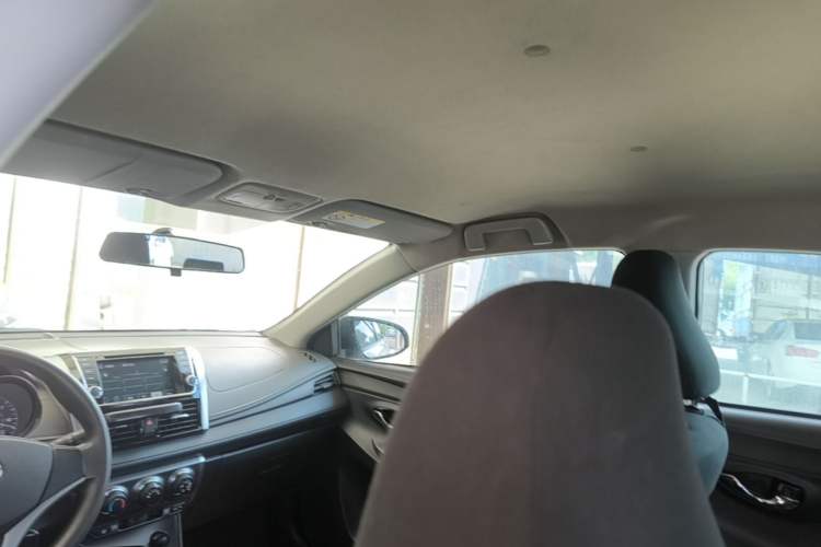 Used Toyota YARiS L Zhi Xuan 2015 1.5E Automatic Charm Edition Headliner