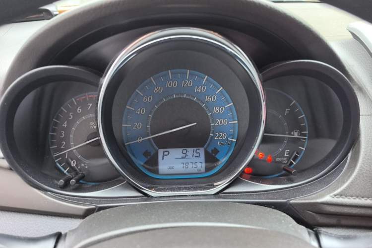 Used Toyota YARiS L Zhi Xuan 2015 1.5E Automatic Charm Edition Instrument Cluster