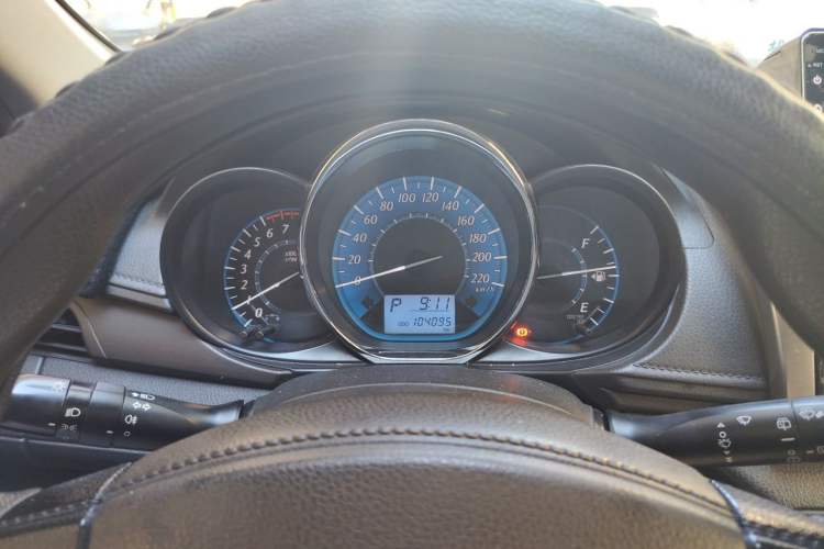 Used Toyota YARiS L Zhi Xuan 2015 1.5E Automatic Charm Edition Instrument Cluster