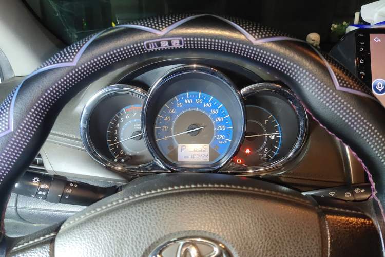 Used Toyota YARiS L Zhi Xuan 2015 1.5E Automatic Charm Edition Instrument Cluster