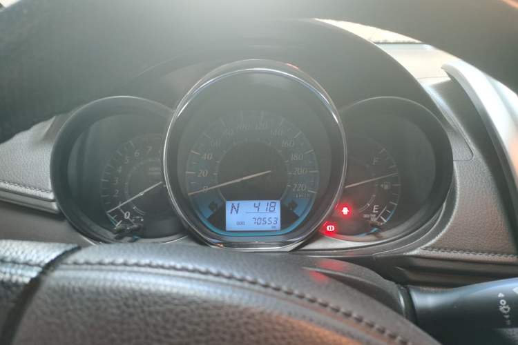 Used Toyota YARiS L Zhi Xuan 2015 1.5E Automatic Charm Edition Instrument Cluster
