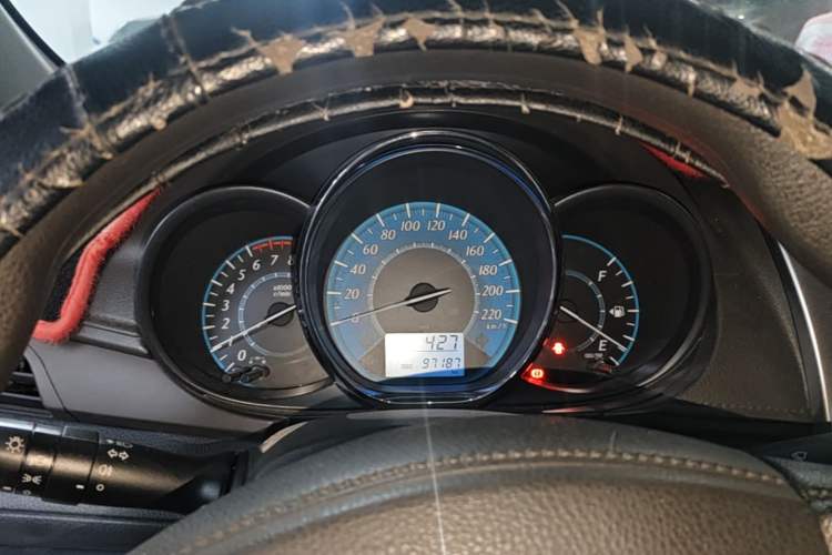 Used Toyota YARiS L Zhi Xuan 2015 1.5E Automatic Charm Edition Instrument Cluster