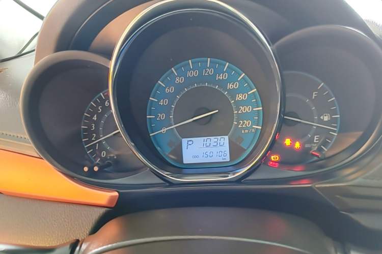 Used Toyota YARiS L Zhi Xuan 2015 1.5E Automatic Charm Edition Instrument Cluster