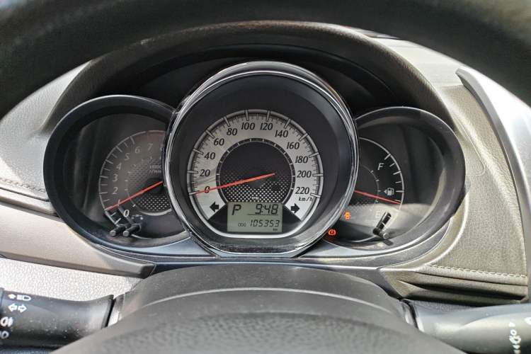 Used Toyota YARiS L Zhi Xuan 2015 1.5G Automatic Xuan Dong Sunroof Special Edition Instrument Cluster