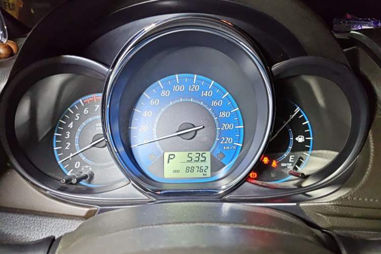 Used Toyota YARiS L Zhi Xuan 2015 1.5E Automatic Charm Edition Instrument Cluster