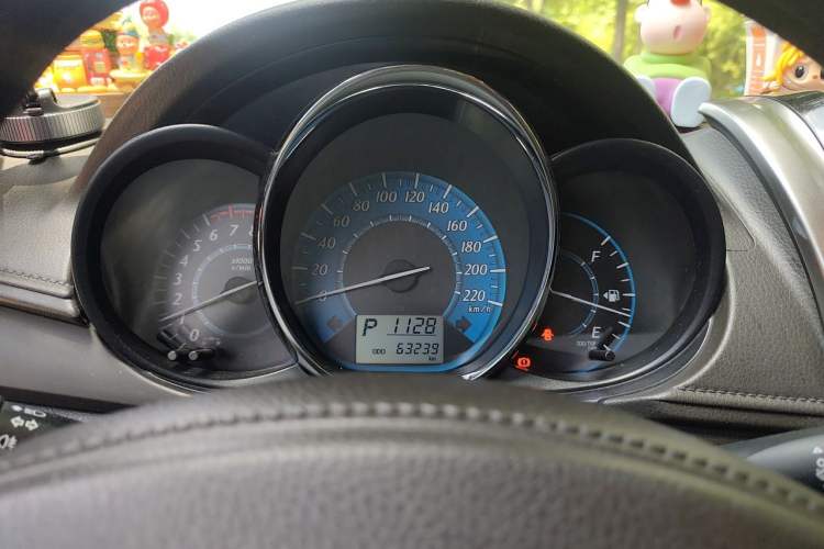 Used Toyota YARiS L Zhi Xuan 2015 1.5E Automatic Charm Edition Instrument Cluster