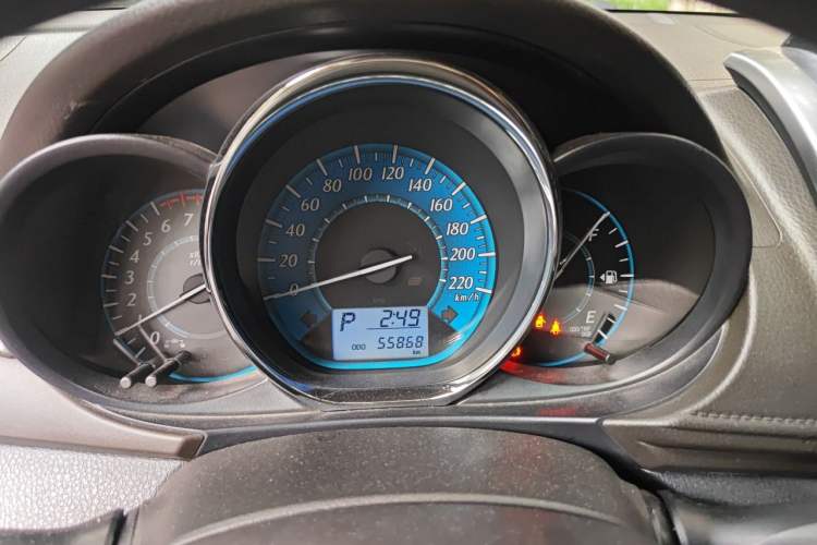 Used Toyota YARiS L Zhi Xuan 2015 1.5E Automatic Charm Edition Instrument Cluster