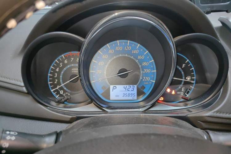 Used Toyota YARiS L Zhi Xuan 2015 1.5E Automatic Charm Edition Instrument Cluster