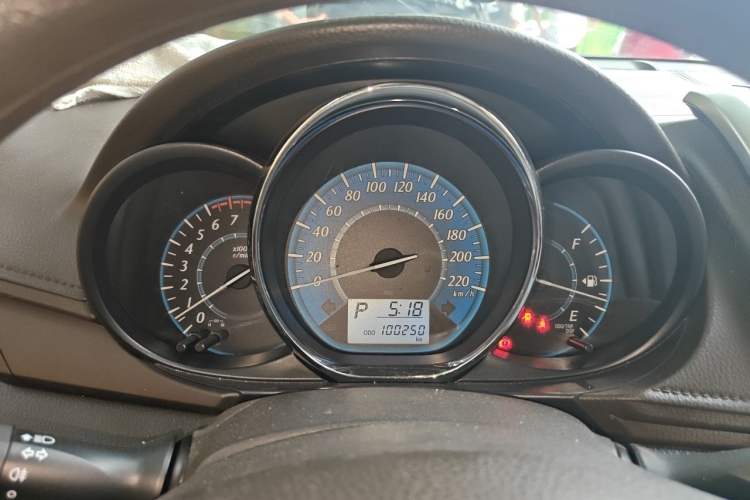 Used Toyota YARiS L Zhi Xuan 2015 1.5E Automatic Charm Edition Instrument Cluster