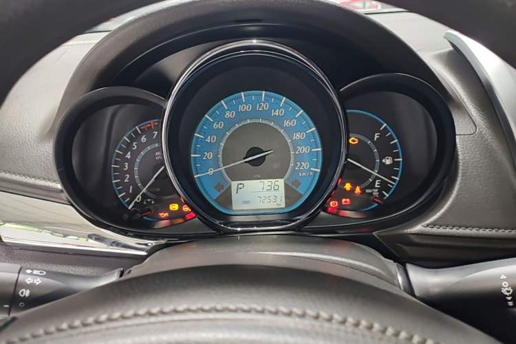 Used Toyota YARiS L Zhi Xuan 2015 1.5E Automatic Charm Edition Instrument Cluster