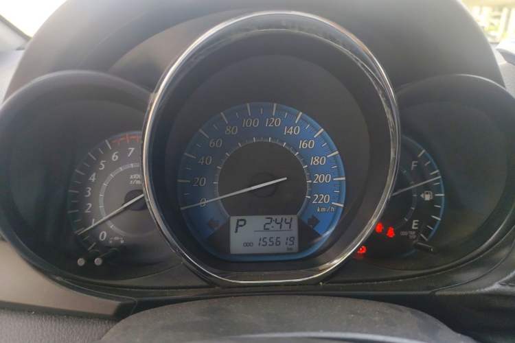 Used Toyota YARiS L Zhi Xuan 2015 1.5E Automatic Charm Edition Instrument Cluster