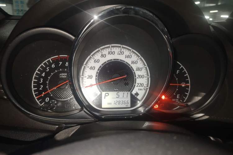 Used Toyota YARiS L Zhi Xuan 2015 1.5G Automatic Xuan Dong Sunroof Special Edition Instrument Cluster
