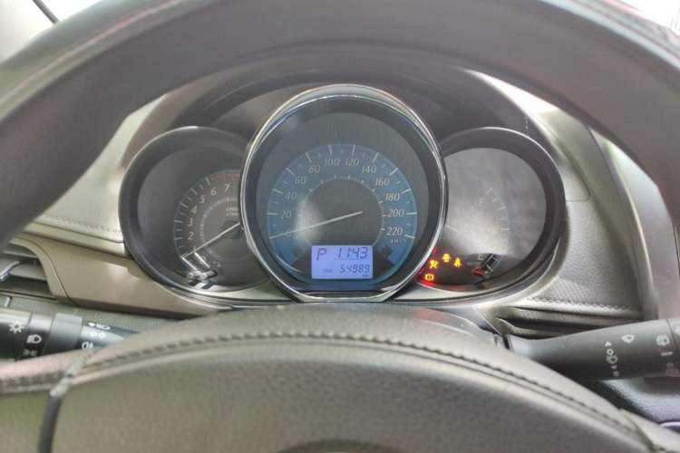 Used Toyota YARiS L Zhi Xuan 2015 1.5E Automatic Charm Edition Instrument Cluster