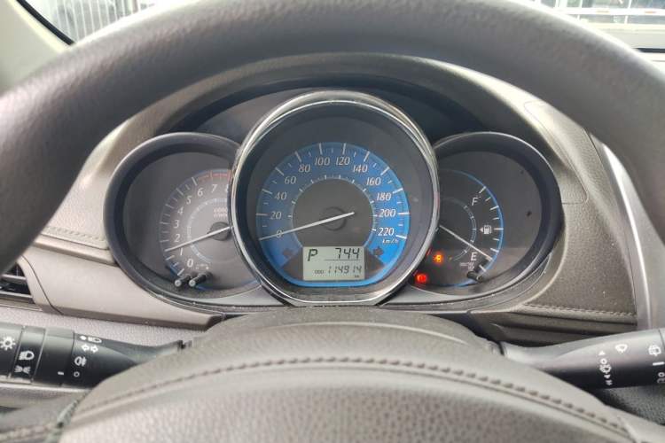 Used Toyota YARiS L Zhi Xuan 2015 1.5E Automatic Charm Edition Instrument Cluster
