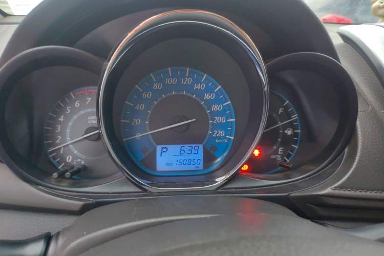 Used Toyota YARiS L Zhi Xuan 2015 1.5E Automatic Charm Edition Instrument Cluster