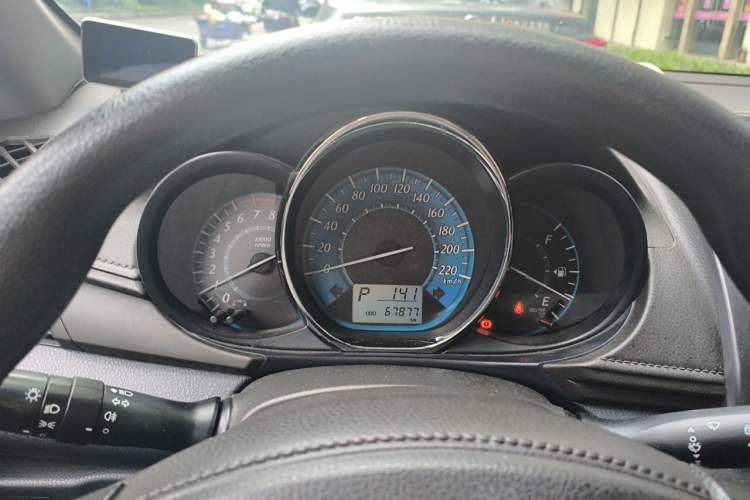 Used Toyota YARiS L Zhi Xuan 2015 1.5E Automatic Charm Edition Instrument Cluster