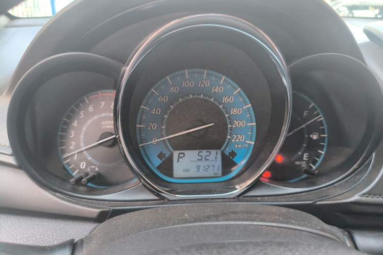 Used Toyota YARiS L Zhi Xuan 2015 1.5E Automatic Charm Edition Instrument Cluster