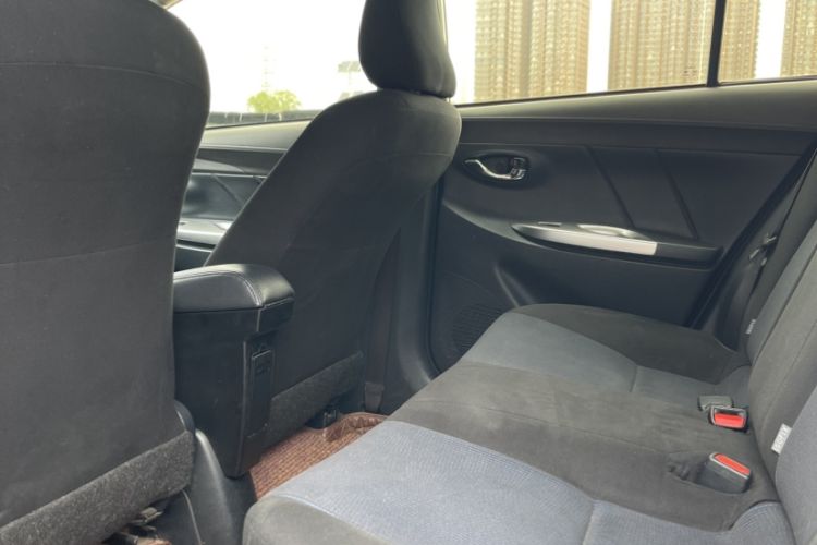 Used Toyota YARiS L Zhi Xuan 2015 1.5E Automatic Charm Edition Interior 1
