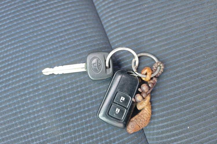 Used Toyota YARiS L Zhi Xuan 2015 1.5E Automatic Charm Edition Interior 1