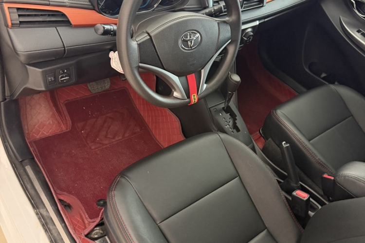 Used Toyota YARiS L Zhi Xuan 2015 1.5E Automatic Charm Edition Interior 2