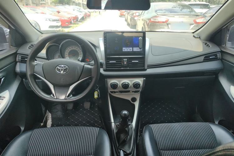 Used Toyota YARiS L Zhi Xuan 2015 1.5G Manual Xuan Dong Sunroof Special Edition Interior 2