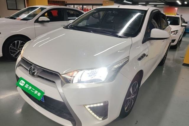Ojetý Toyota YARiS L Zhi Xuan 2015 1.5E Automatic Charm Edition