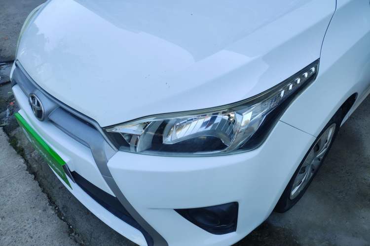 Used Toyota YARiS L Zhi Xuan 2015 1.5E Automatic Charm Edition Left Front Headlight
