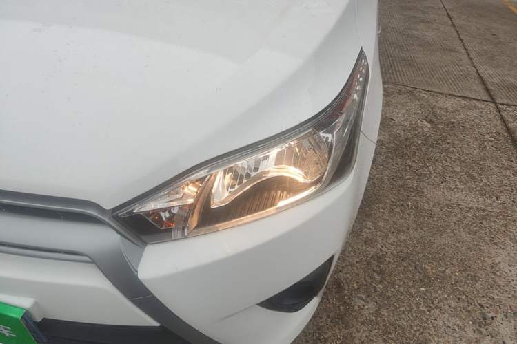 Used Toyota YARiS L Zhi Xuan 2015 1.5E Automatic Charm Edition Left Front Headlight
