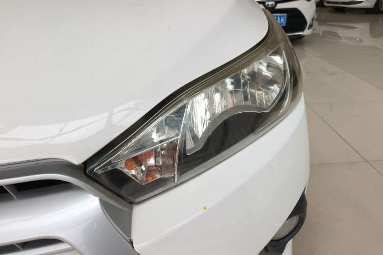 Used Toyota YARiS L Zhi Xuan 2015 1.5G Automatic Xuan Dong Sunroof Special Edition Left Front Headlight