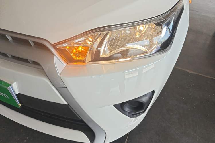 Used Toyota YARiS L Zhi Xuan 2015 1.5E Automatic Charm Edition Left Front Headlight