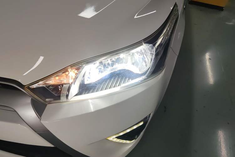 Used Toyota YARiS L Zhi Xuan 2015 1.5E Automatic Charm Edition Left Front Headlight