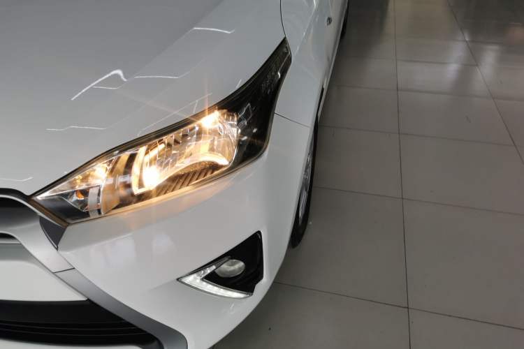 Used Toyota YARiS L Zhi Xuan 2015 1.5G Automatic Xuan Dong Sunroof Special Edition Left Front Headlight