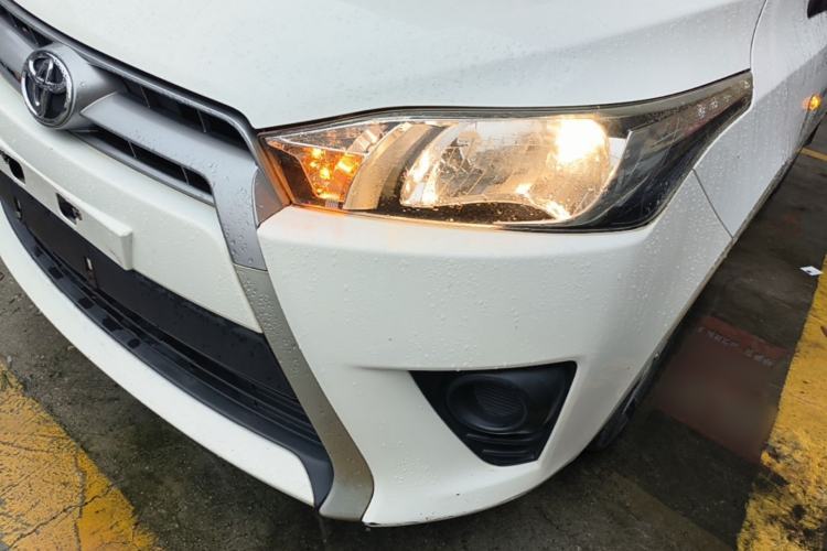 Used Toyota YARiS L Zhi Xuan 2015 1.5E Automatic Charm Edition Left Front Headlight