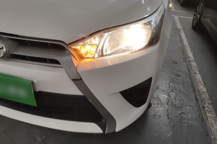 Used Toyota YARiS L Zhi Xuan 2015 1.5E Automatic Charm Edition Left Front Headlight