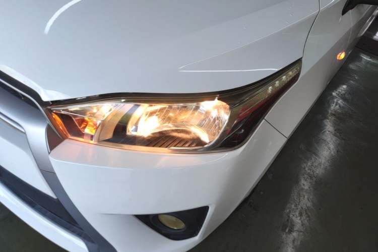 Used Toyota YARiS L Zhi Xuan 2015 1.5E Automatic Charm Edition Left Front Headlight